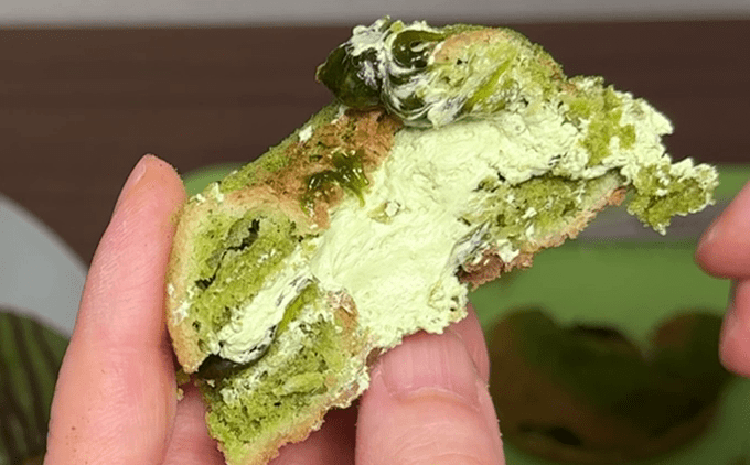 宇治抹茶づくしの断面