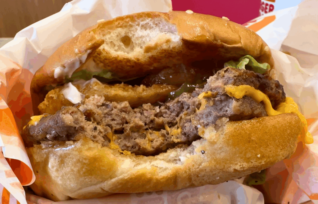 ワイルドウエストバーガーズ バーベキュー・ロデオの断面