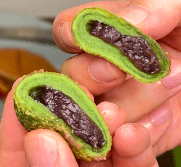 熱々よもぎボール ~粒あん~の断面